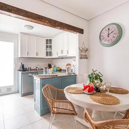 Casa Del Sol-playa De La Mata-torrevieja Дом отдыха Торевьиа